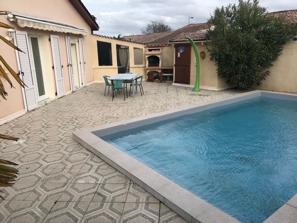 Villa landaise avec piscine sud ouest de la France
