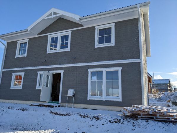 Sandra und Kosta s Haus