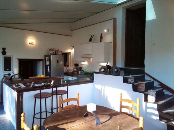 Maison avec jardin à la campagne