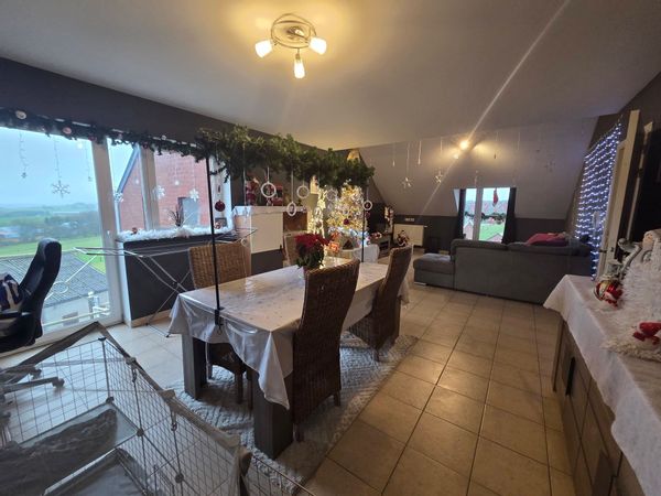 Appartement plein pied proche de La Roche en Ardennes en province Luxembourg
Garage + Parking privé