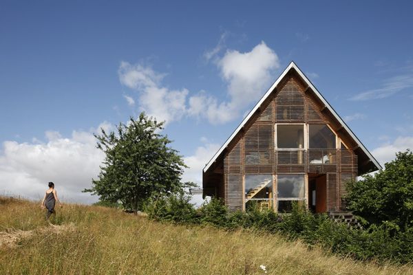 Maison d'architecte tout en Bois et en Verre - La très grande cabane d'Eva