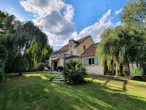 Chez Amandine, Reda et leurs filles, entre Disney et Paris !