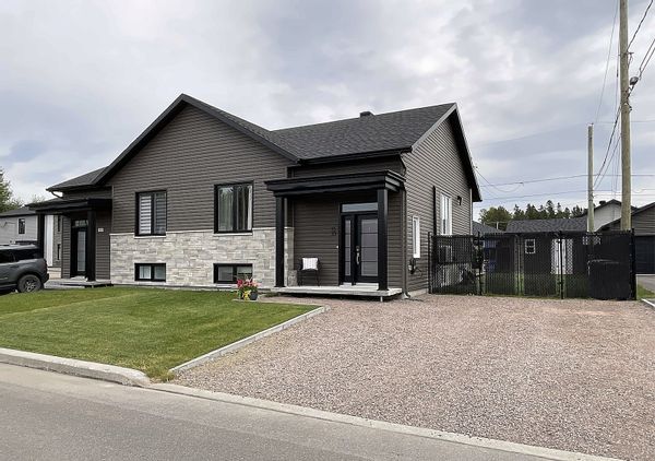 Magnifique maison familiale au Saguenay