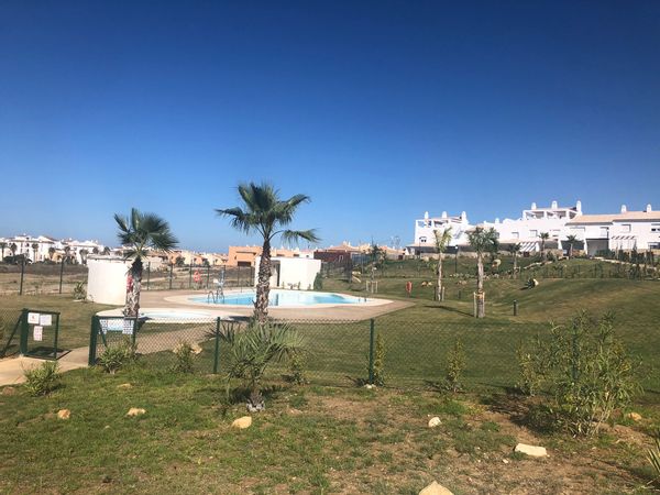 Adosado en Atlanterra (Zahara de los Atunes, Andalucía) en Urbanización privada con piscina