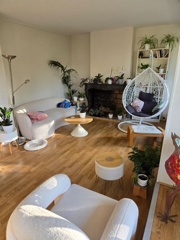 Aux portes de Lyon – Appartement au calme avec parking gratuit, bus direct 10mn pour centre ville.