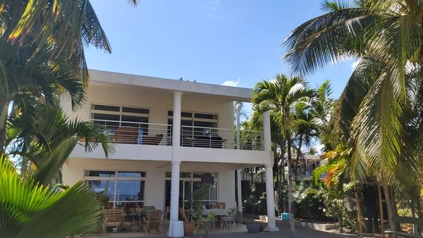 Maison pieds dans l eau