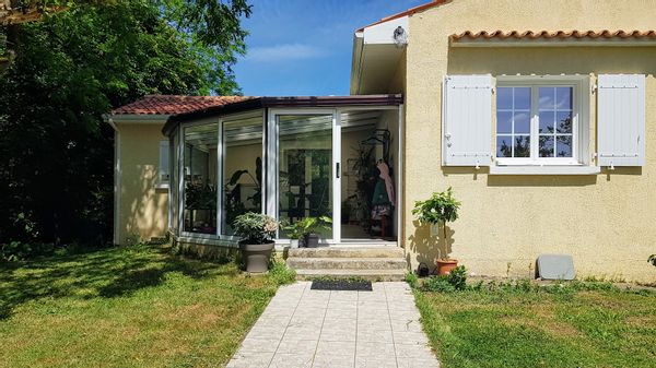 Un havre de verdure à 30 mn de l'océan