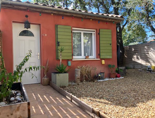 Maison zen à proximité de Montpellier, la mer et la rivière.
