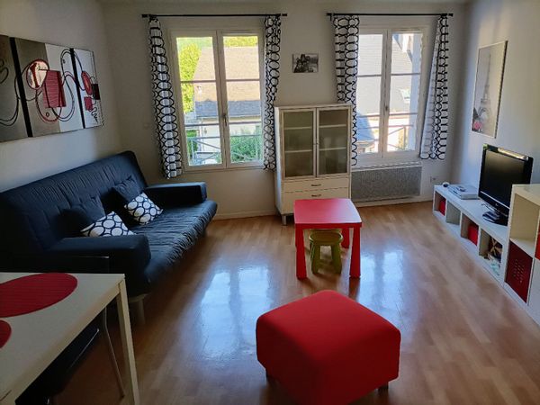 Apartamento en el centro de Luz- Saint-Sauveur. /Appartement au centre de Luz-Saint-Sauveur.