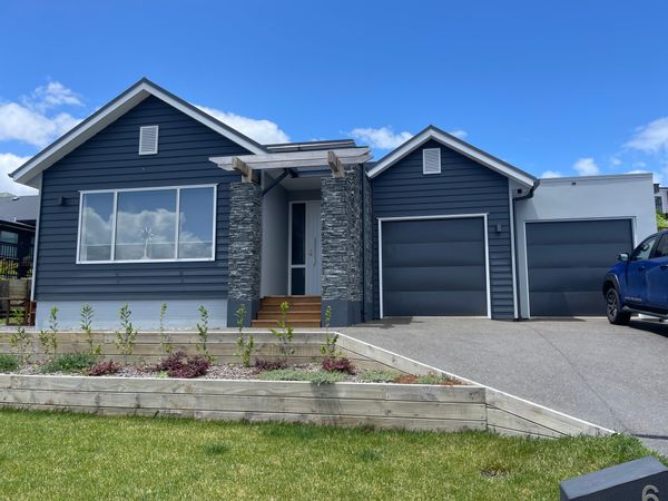 Omokoroa Family Home