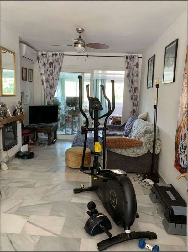 Gillian's house
