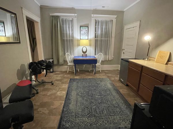 Downtown Raleigh Historic Oakwood Apt!