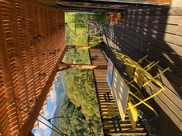 Grande maison dans le Pilat, près de Lyon.