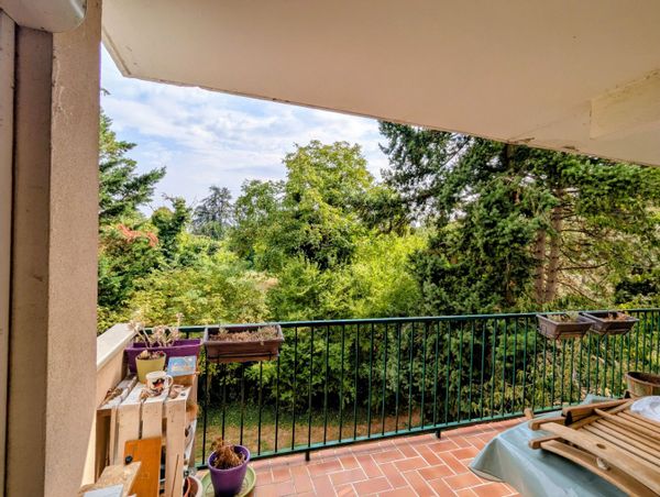 Chez Marie-Aimée, JB & Co