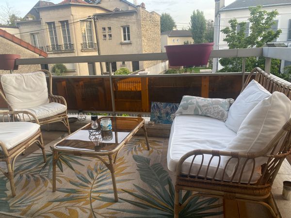 Aurelie's house