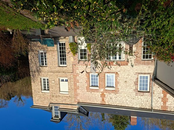 NORMANDIE charme des bords de Seine, Chambre privée maison de caractère entre Rouen, Paris et la Mer