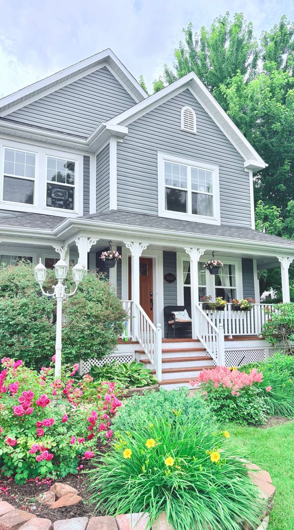 La maison de Véro et JP *nouvelle grande piscine creusée installée + borne électrique*