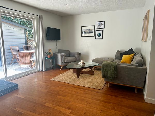 Cozy 3-Bedroom Townhome in the Heart of Squamish – Close to Trails, River, and Mountain Adventures