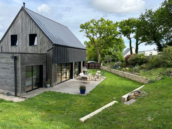 La maison en bois de Marine et Eddy