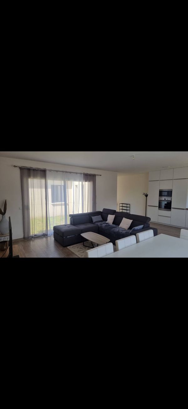Samia's house