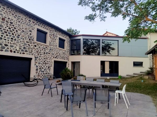 La maison de Laurine et Lucas, entre St Jacques de Compostelle et Stevenson