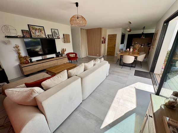 Maison familiale 10 couchages 15min de la mer