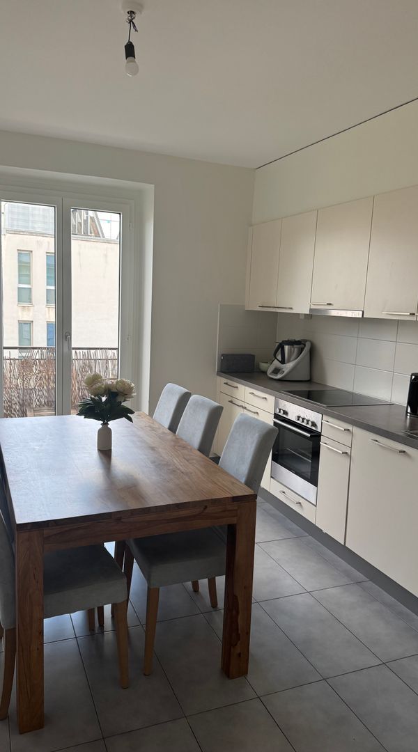Appartement au cœur de Genève Vous pouvez tout faire à pied. Apparemment 2 pièces