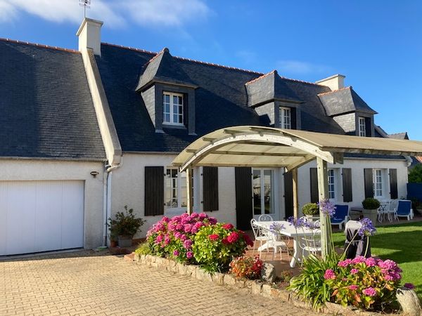 Jean-Claude's house