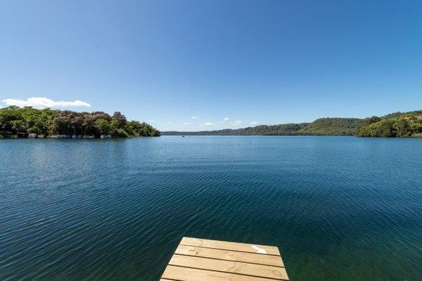 Huis in Lake Tarawera