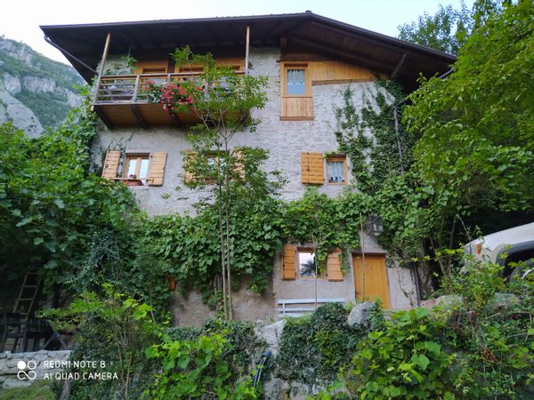 Home in San Lorenzo Dorsino