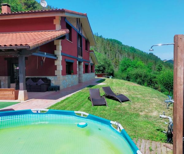 Caserío Goixenengua