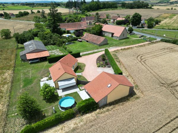 Une maison en Auvergne