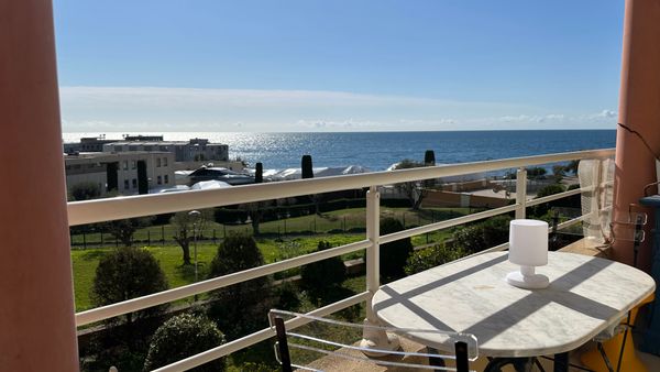 Grand appartement vue mer