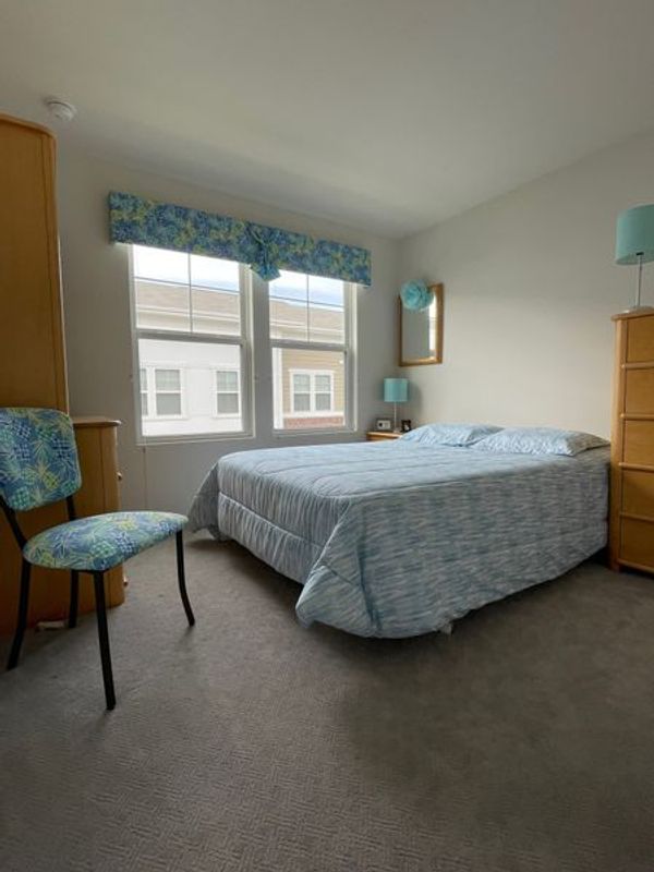 Therese's private room