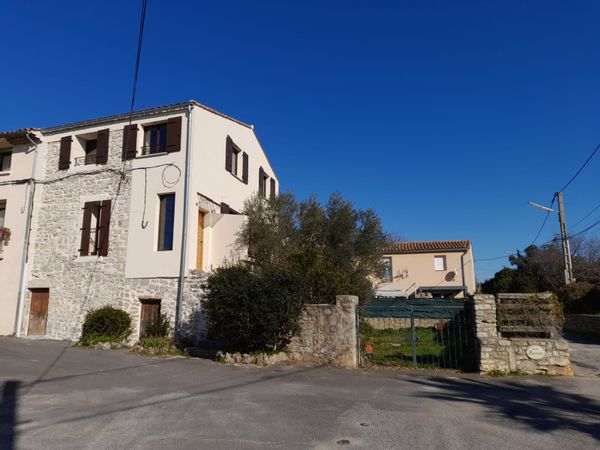 Maison en pierre aux portes des Cévennes proche Montpellier