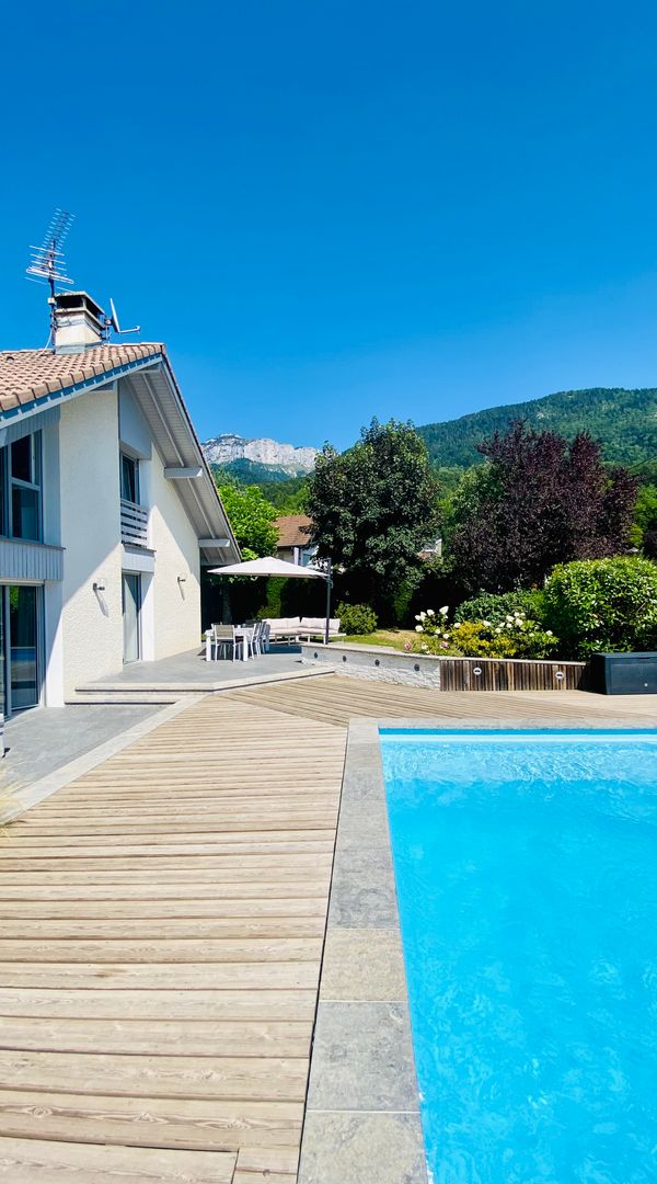 appartamento a Poisy, France