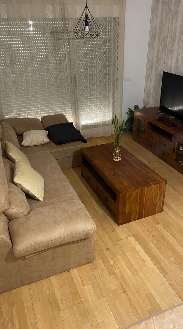 Alba's house