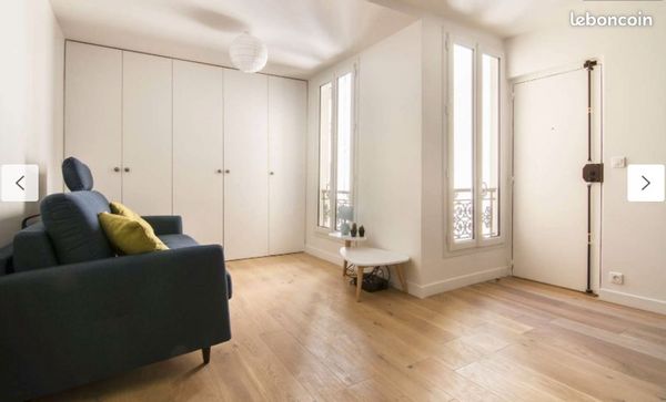 Studio 26 m² refait par un architecte - Paris X A 5 minutes à pied du Canal Saint Martin. Métro. Gare de l’Est.