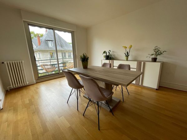 Lucine's house