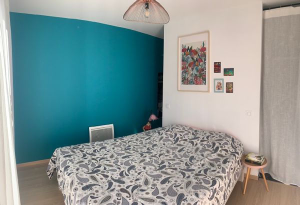Chambre privée chez l'habitant, au calme