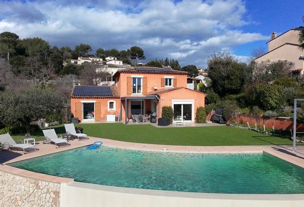 La maison de Melanie et Christophe