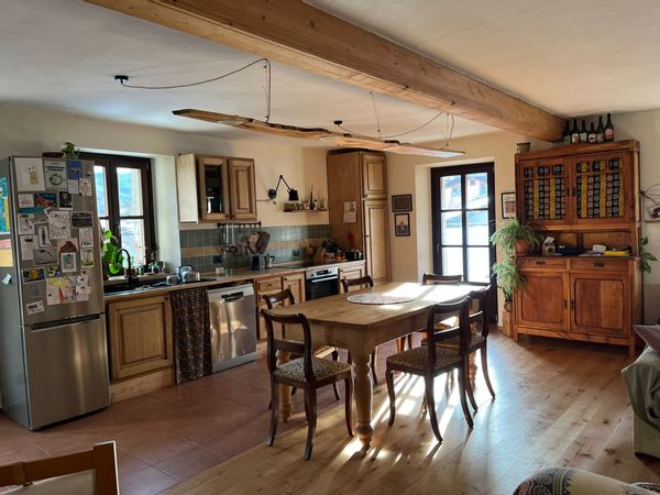 Casa di Giulia e Pietro in comunità di famiglie a Melle, Valle Varaita