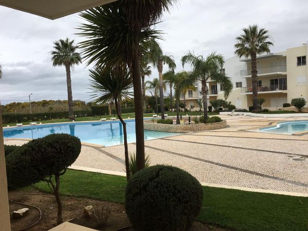 Casa di Renato, Euridice & Beatriz