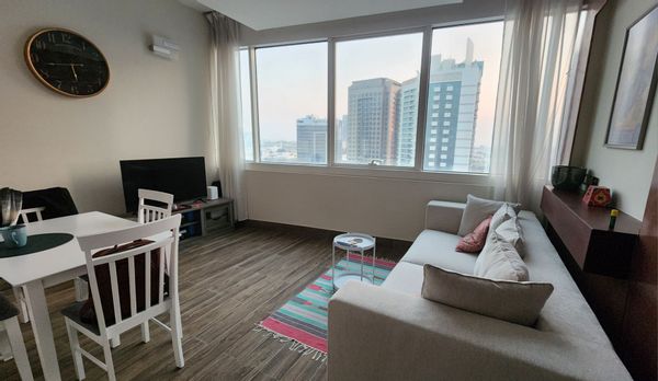 Central 1 BDR Apartment in Abu Dhabi - 2 people max