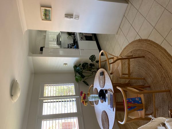 Tomas's house