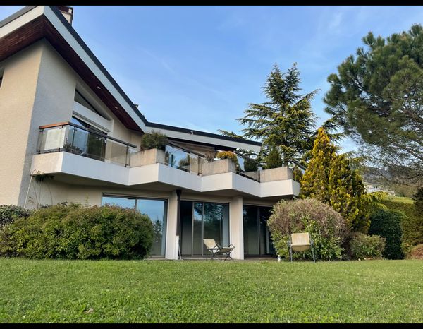 Superbe villa en Haute Savoie à proximité de Genève, Annecy et station de ski