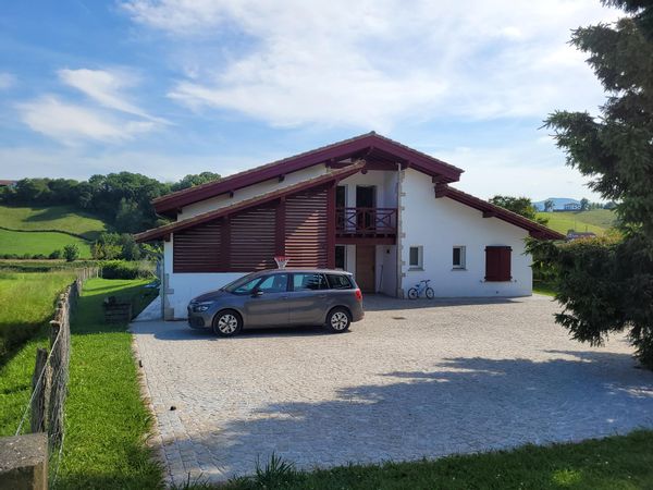 Au cœur du Pays Basque, la maison de Mirentxu et Peyo