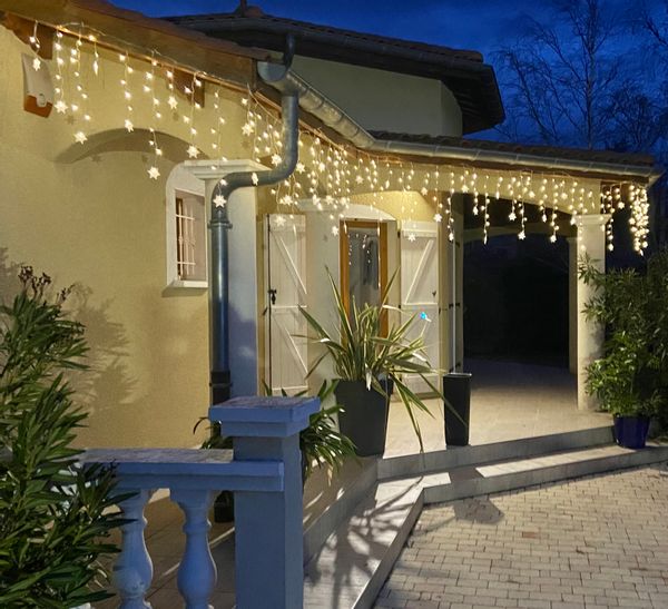 Maison Lyon 100% kids friendly, piscine hors-sol