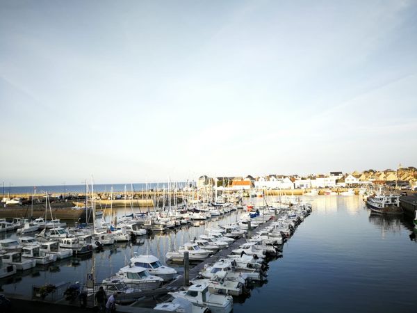 Appartement vue mer/port avec terrasse Proche sites historiques Plages du débarquement 5personnes