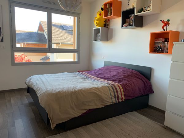 Chambre privée avec sa salle de bain chez ANTOINE